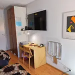 Szálloda Cikada