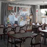 Szálloda Cikada 3*