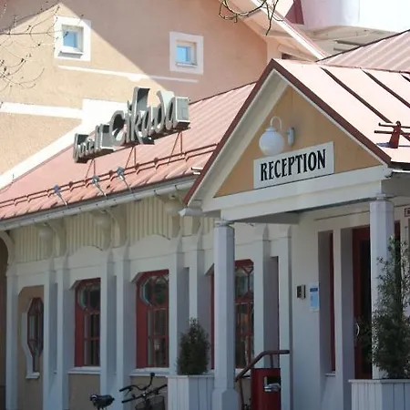 Hotell Cikada